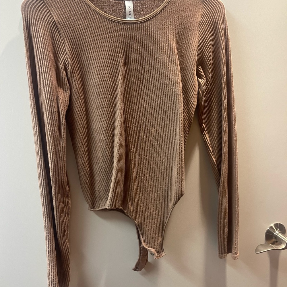 Elegant Brown Ribbed Long Sleeve Bodysuit